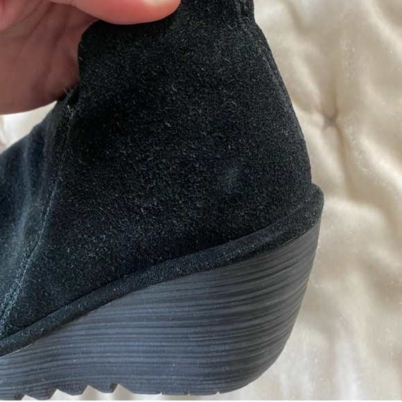 Fly London Yip suede wedge bootie in Diesel Oil Suede black 39 - Picture 10 of 16